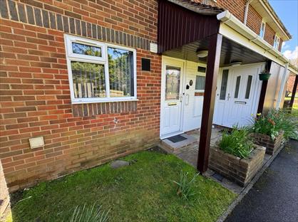 1 Bed Flat, Malmayne Court, PO21