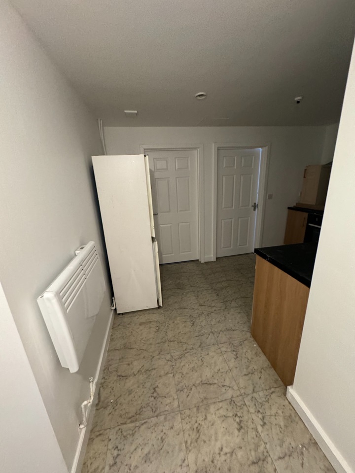 Luton 2 Bed Flat, Stuart Street, LU1 To Rent Now for £1,200.00 p/m