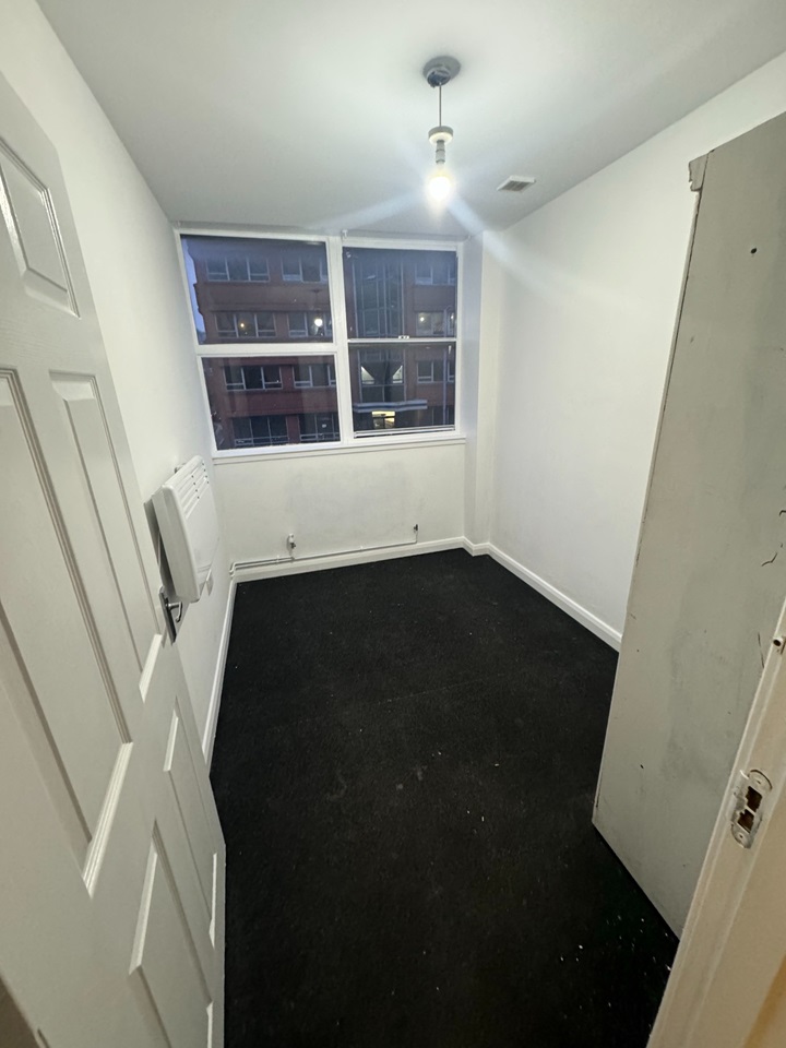 Luton 2 Bed Flat, Stuart Street, LU1 To Rent Now for £1,200.00 p/m