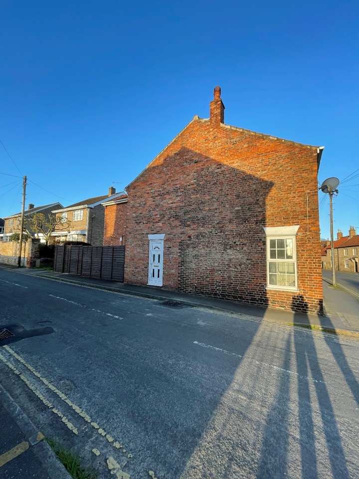 Winterton, Scunthorpe 2 Bed End Terrace, King Street, DN15 To Rent