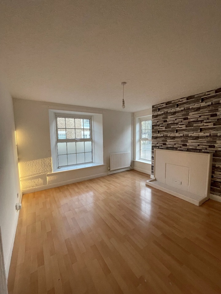 Winterton, Scunthorpe 2 Bed End Terrace, King Street, DN15 To Rent