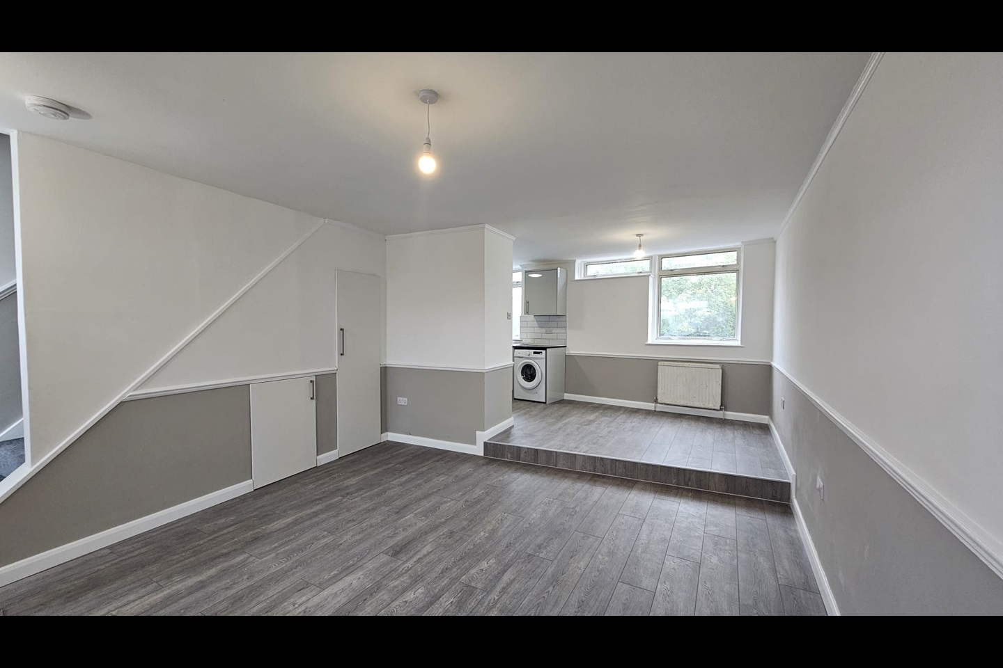 Harrow 2 Bed Flat, Weald Lane, HA3 To Rent Now for £1,600.00 p/m