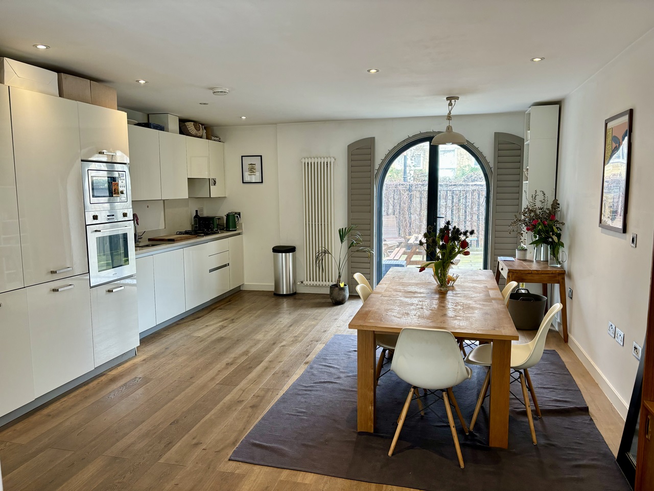 Bow 3 Bed Flat, Chapelford Appartments, E3 To Rent Now for £3,255.