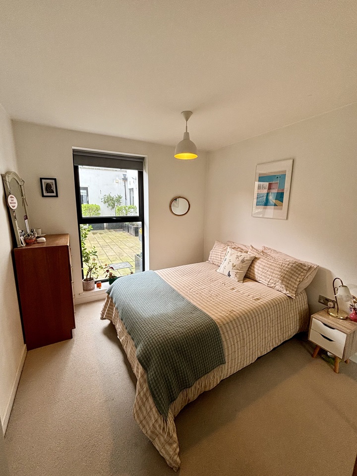 Bow 3 Bed Flat, Chapelford Appartments, E3 To Rent Now for £3,255.