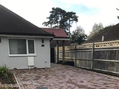 1 Bed Bungalow, The Quadrant, BN6