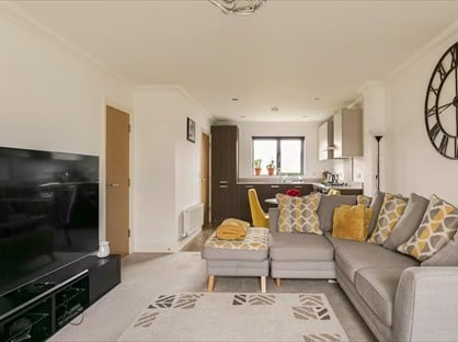 2 Bed Terraced House, Beech Manor, AB21