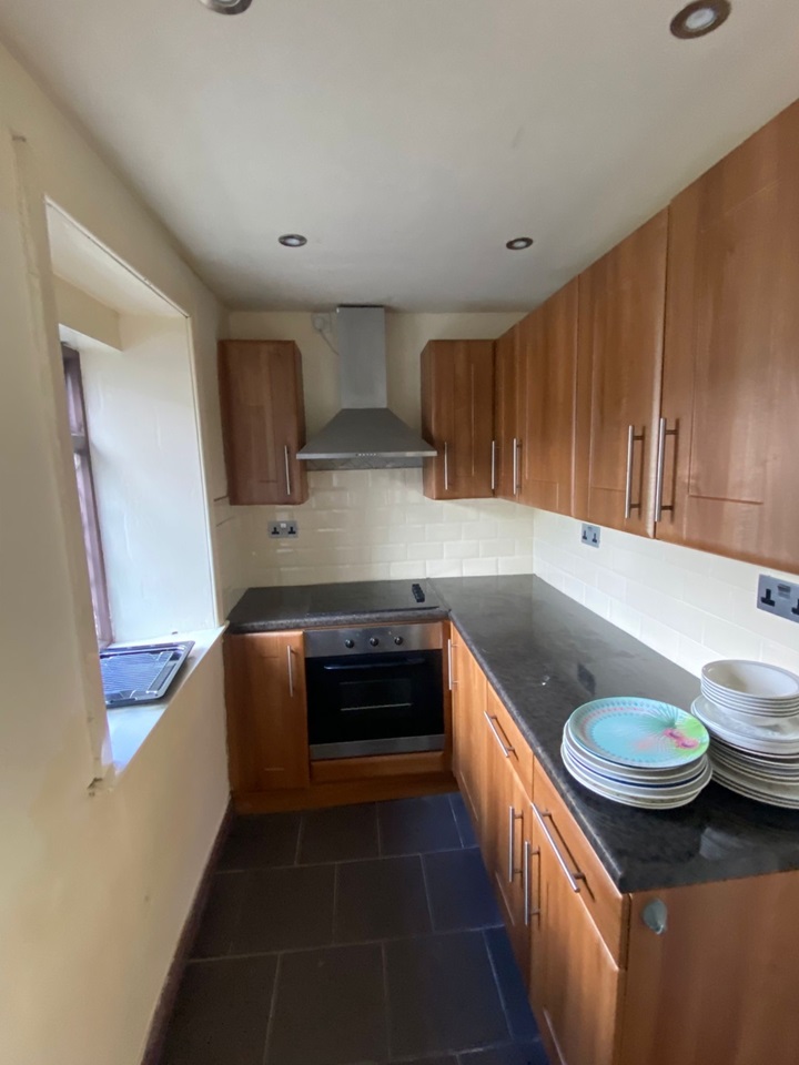 Bradford 1 Bed Terraced House, Little Horton Lane, BD5 To Rent Now