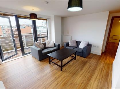 2 Bed Flat, Staten Court, L1