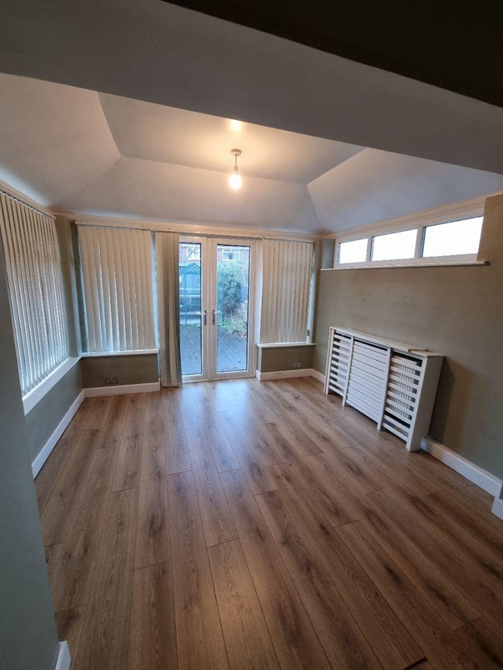 Sale 3 Bed Terraced House, Hoylake Road, M33 To Rent Now for £1,300