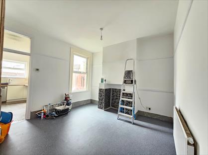 3 Bed Terraced House, Fairfax Drive, SS0