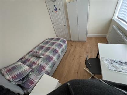 Room in a Shared House, Goresbrook Road, RM9