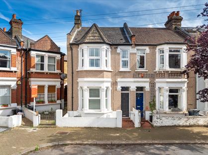 2 Bed Flat, Atheldene Road, SW18