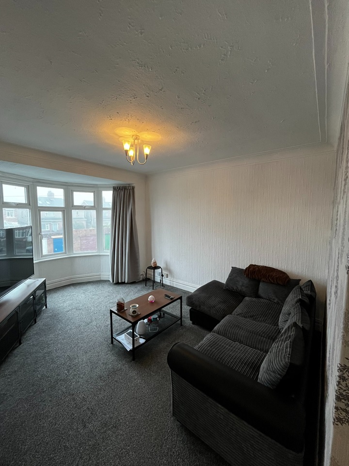 North Shields 2 Bed Flat, Balkwell Avenue, NE29 To Rent Now for £
