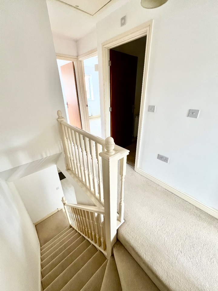 Nottingham 3 Bed Terraced House, Kelham Drive, NG5 To Rent Now for £1,100.00 p/m