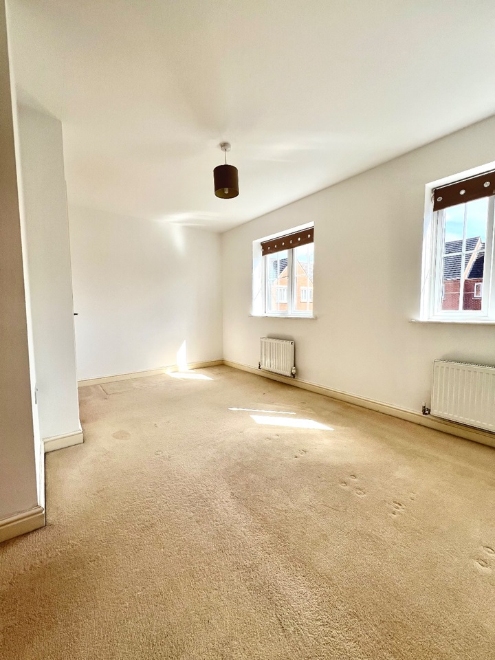 Nottingham 3 Bed Terraced House, Kelham Drive, NG5 To Rent Now for £1,100.00 p/m