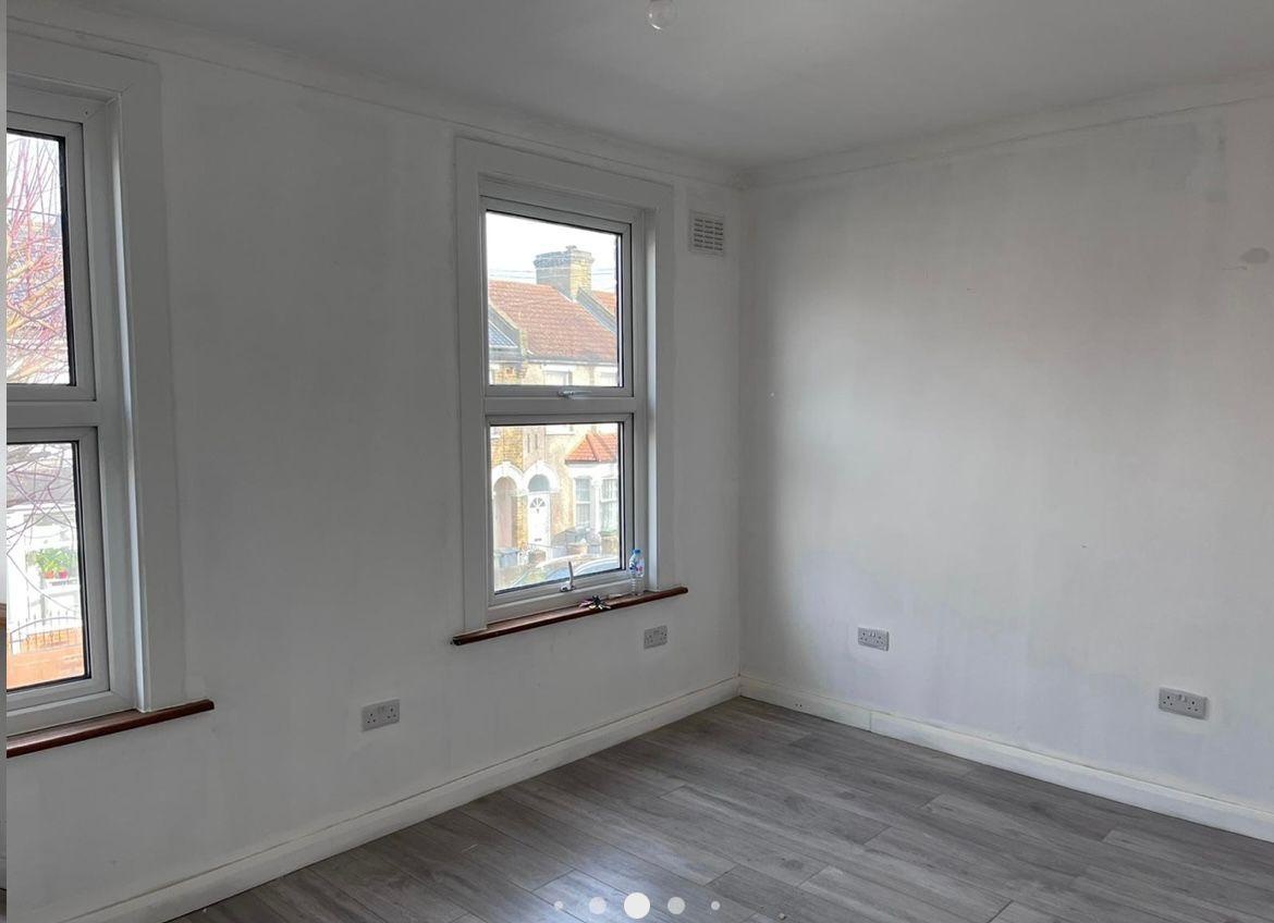 London Studio Flat, Clacton Road, E17 To Rent Now for £1,200.00 p/m
