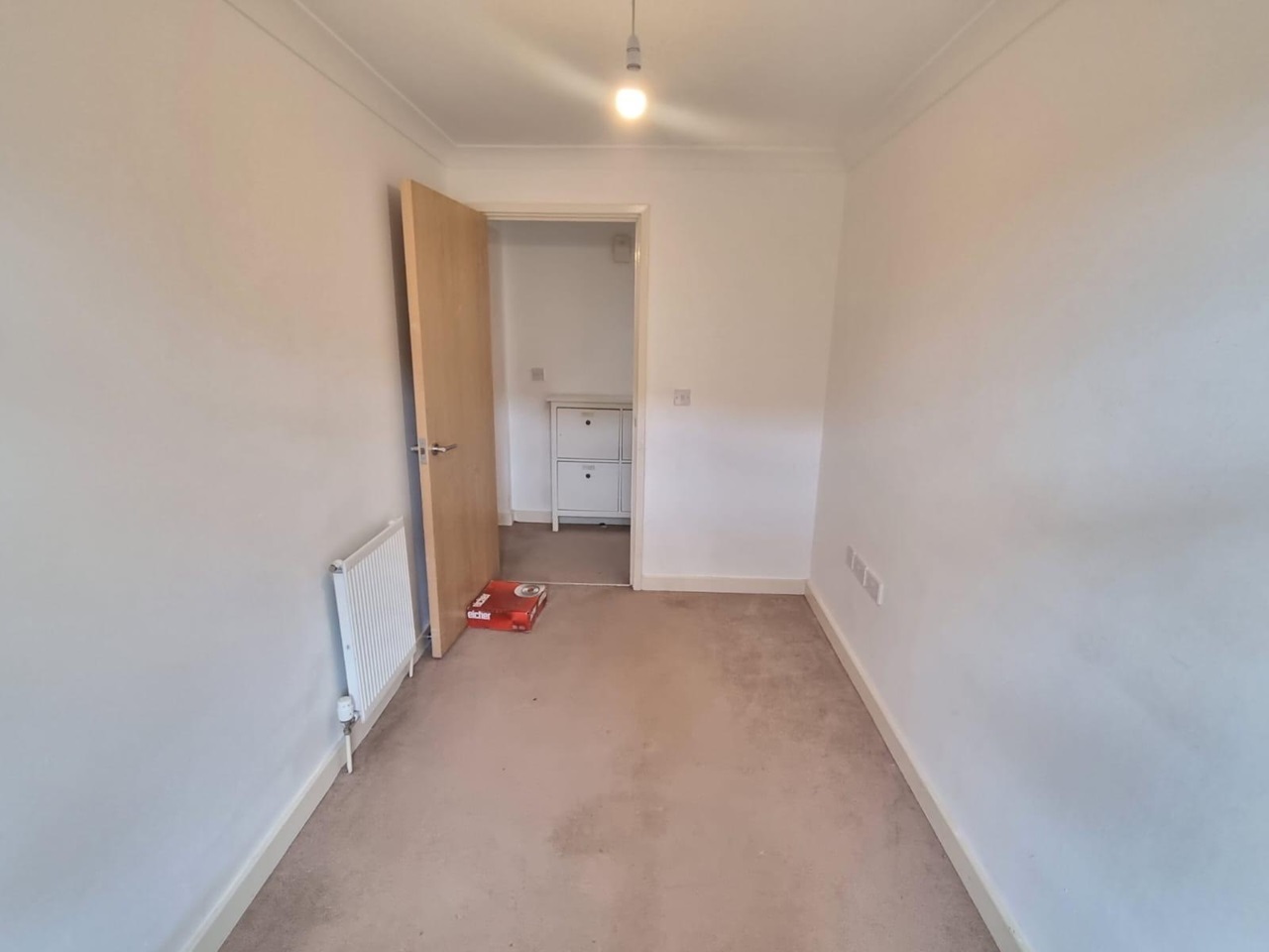 Edgware 2 Bed Flat, Iona Court, HA8 To Rent Now for £1,800.00 p/m