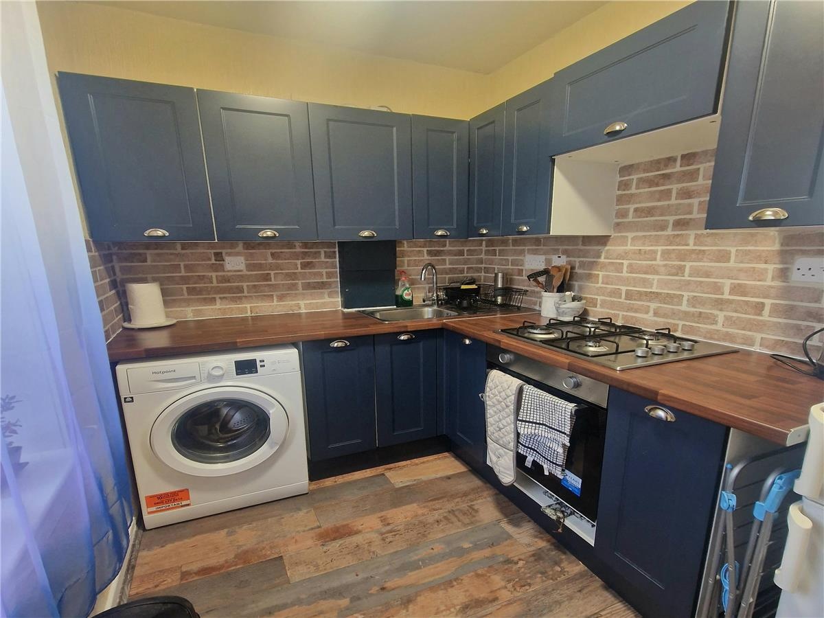 Edinburgh 2 Bed Flat, Crewe Loan, EH5 To Rent Now for £1,200.00 p/m