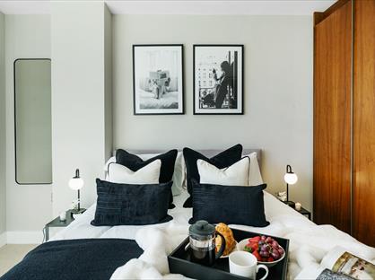 2 Bed Flat, Duckman Tower, E14
