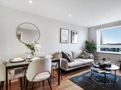 2 Bed Flat, Duckman Tower, E14