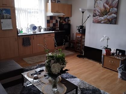 1 Bed Semi-Detached House, Sheepridge Road, HD2