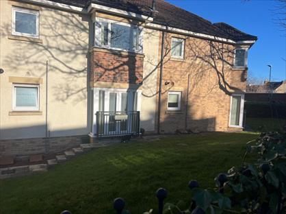 2 Bed Flat, Ford Lodge, SR4