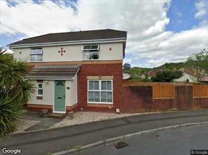 4 Bed Detached House, Oak Tree Drive, NP10