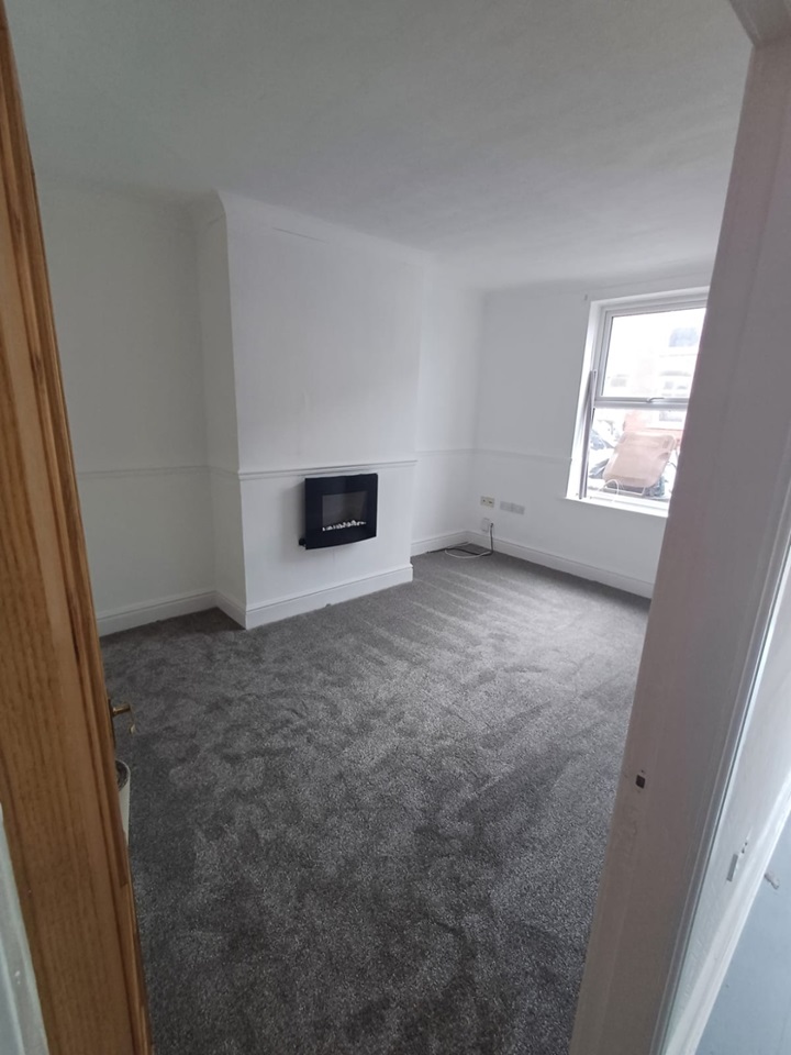 Ossett 2 Bed Terraced House, Hilda Street, WF5 To Rent Now for £795