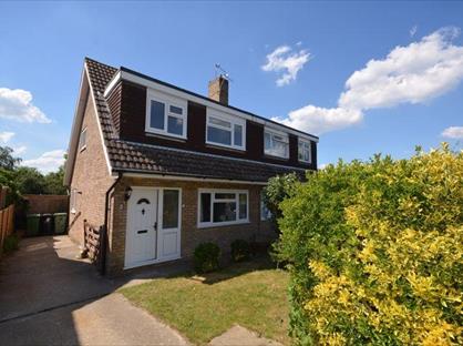 3 Bed Semi-Detached House, Newchurch Road, ME15
