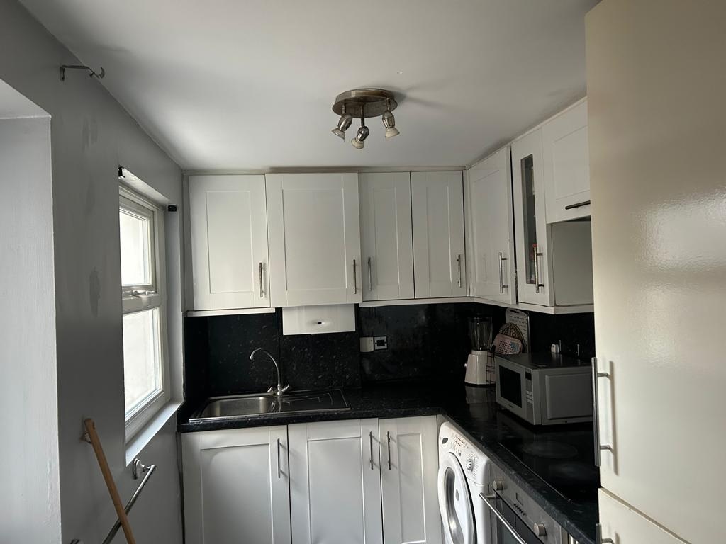 Gravesend Room in a Shared House, Churchill Road, DA11 To Rent Now