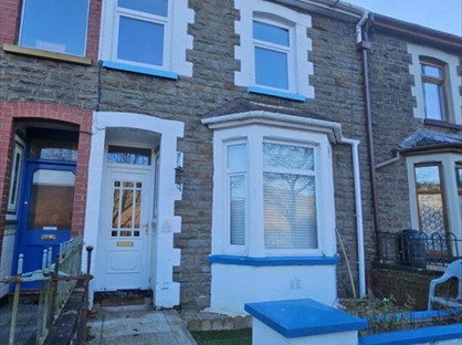 3 Bed Terraced House, Ffaldau Terrace, CF43