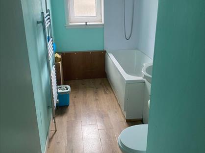 2 Bed Flat, Ash Hill Drive, AB16