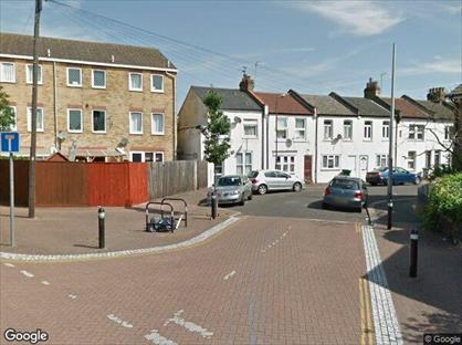 3 Bed Bungalow, Rudolph Road, E13