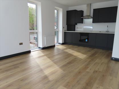 1 Bed Flat, Stourbridge Road, DY9