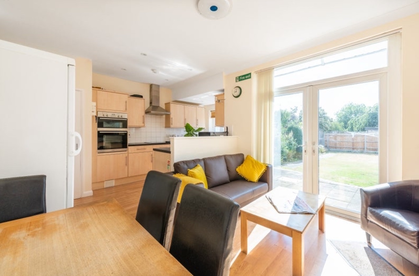 West Drayton Room in a Shared House, Drayton Gardens, UB7 To Rent