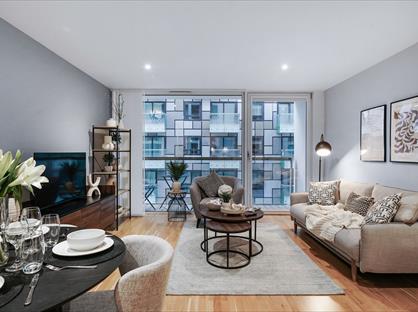 1 Bed Flat, Colbalt Point, E14
