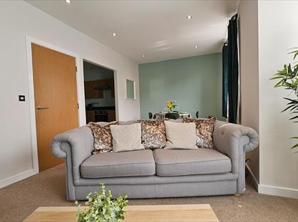 2 bed flat/apartment for rent in 2 Bed Flat, Elevation Court, LN2