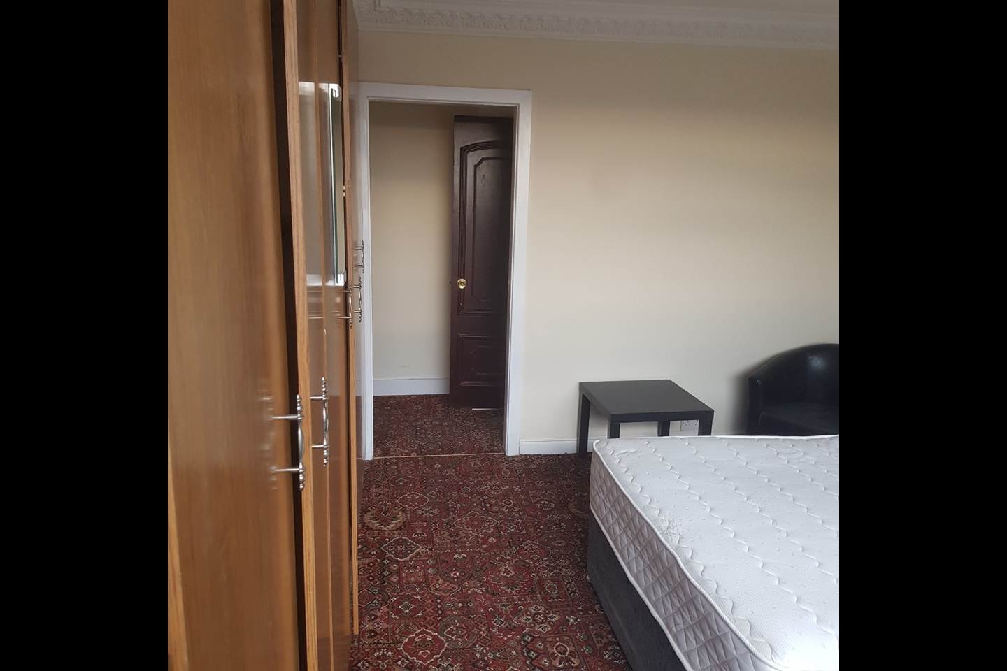 Leeds 1 Bed Flat, Meanwood Road, LS6 To Rent Now for £800.00 p/m