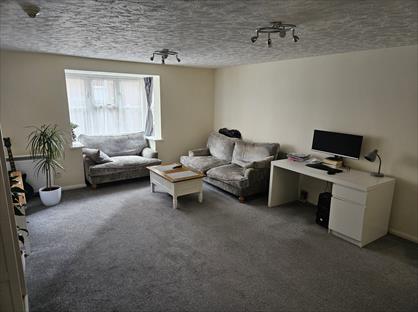 1 Bed Flat, Gravel Walk, ME1