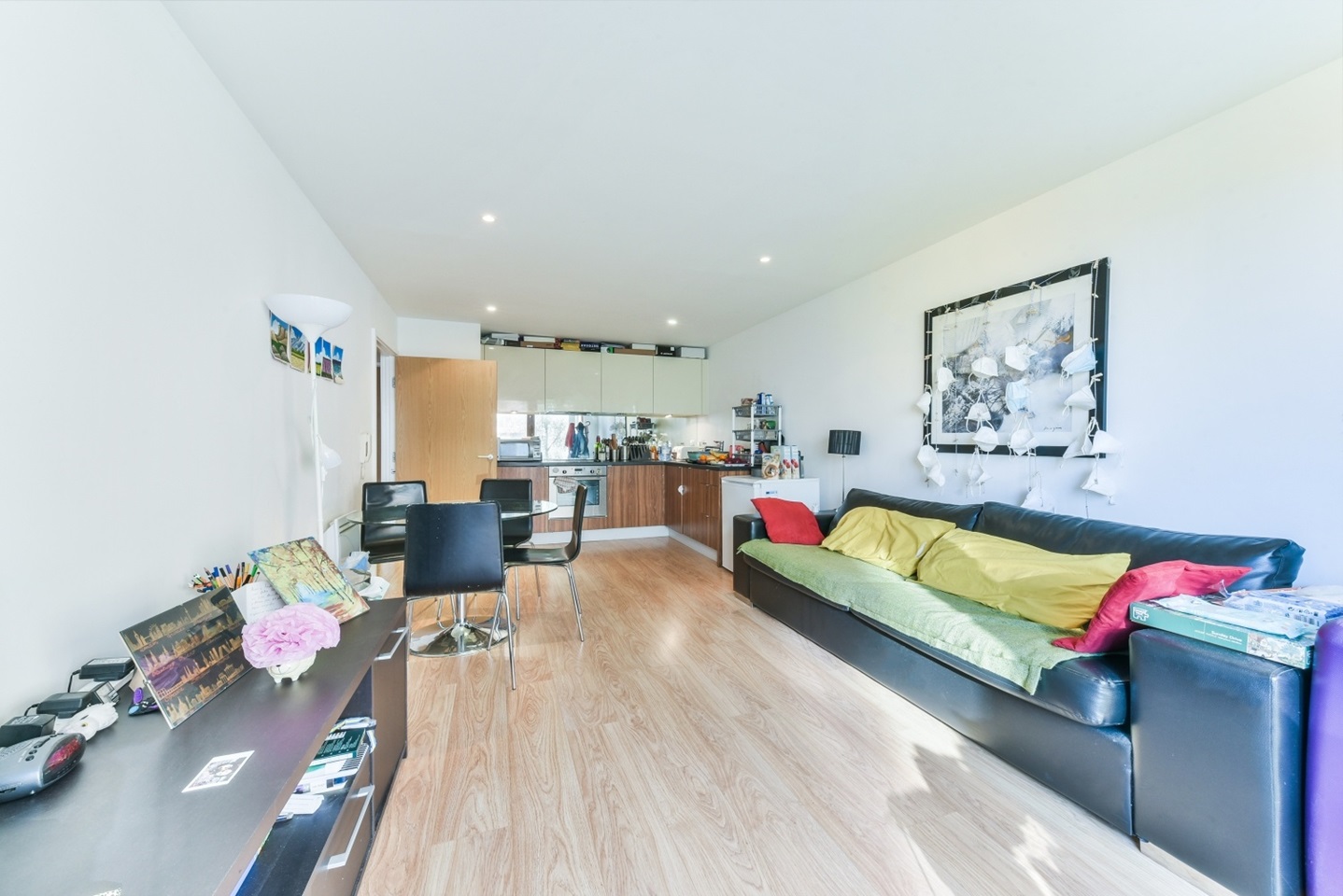 Barking 1 Bed Flat, Schrier Ropeworks, IG11 To Rent Now for £1,365.