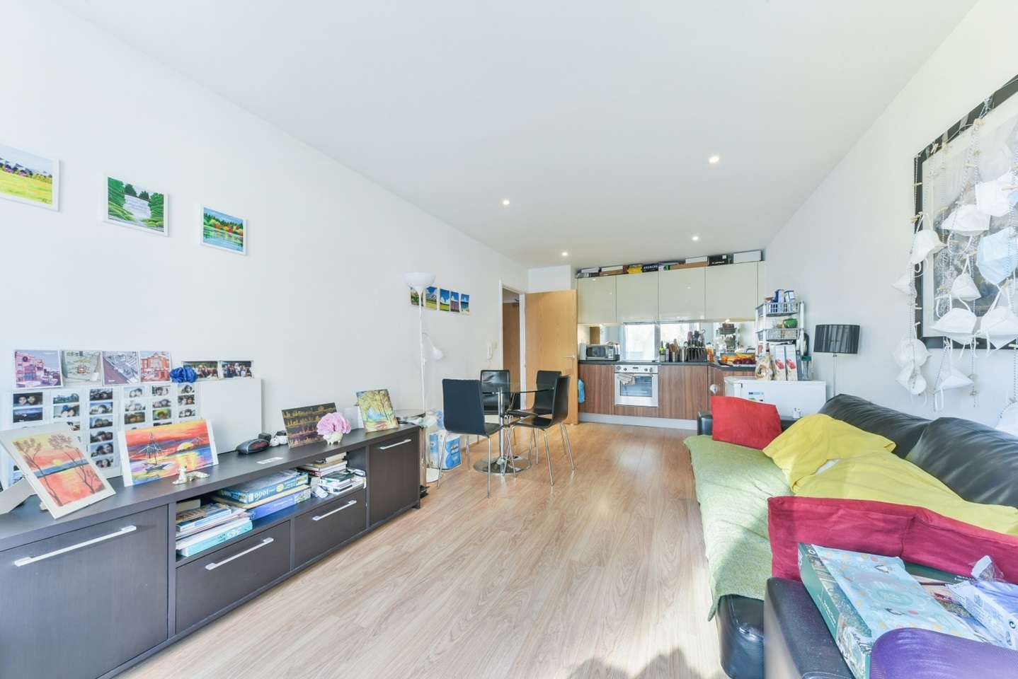 Barking 1 Bed Flat, Schrier Ropeworks, IG11 To Rent Now for £1,365.