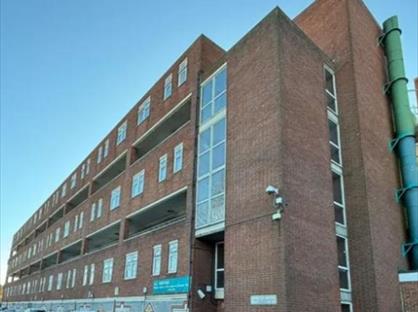 1 Bed Flat, Edgecot Grove, N15