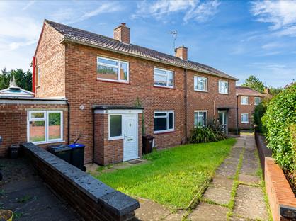 6 Bed Semi-Detached House, Helmdon Crescent, NN2