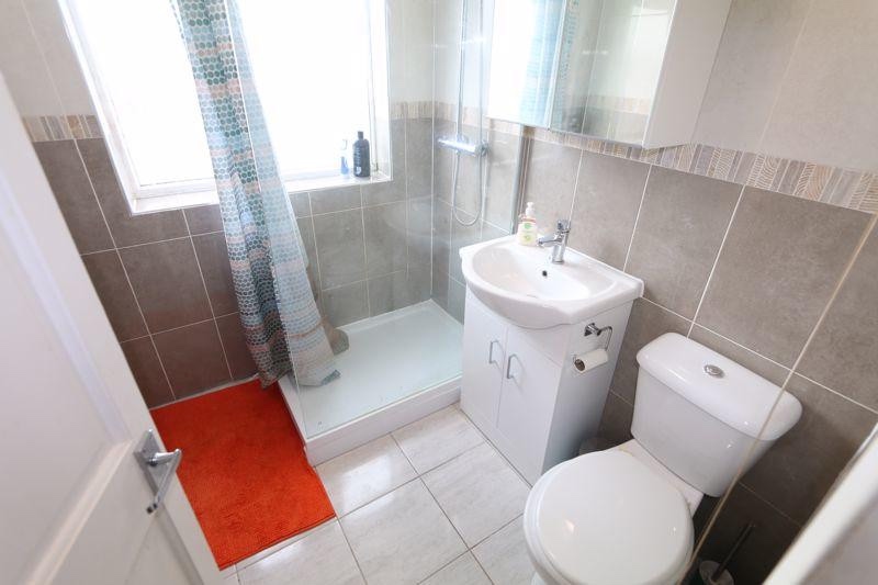 Birmingham 3 Bed SemiDetached House, Dorrington Road, B42 To Rent