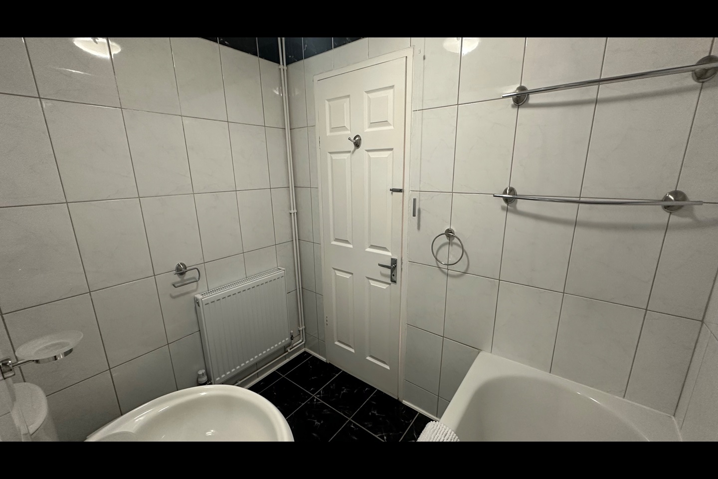 London - 2 Bed Terraced House, Goldfinch Road, SE28 - To Rent Now for £