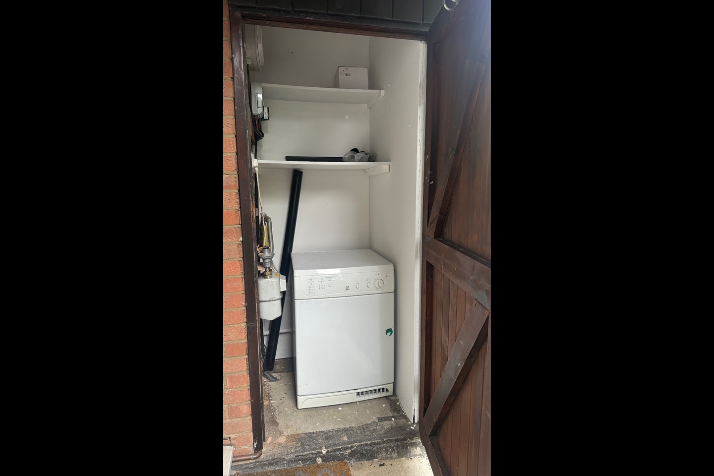 London - 2 Bed Terraced House, Goldfinch Road, SE28 - To Rent Now for £