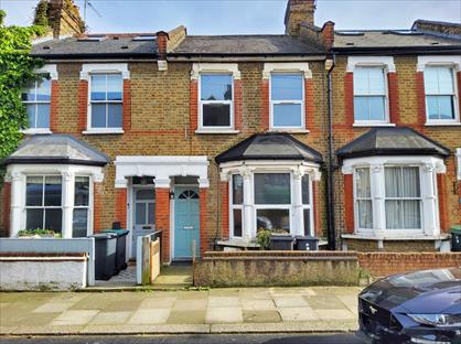 3 Bed Terraced House, Lismore Road, N17