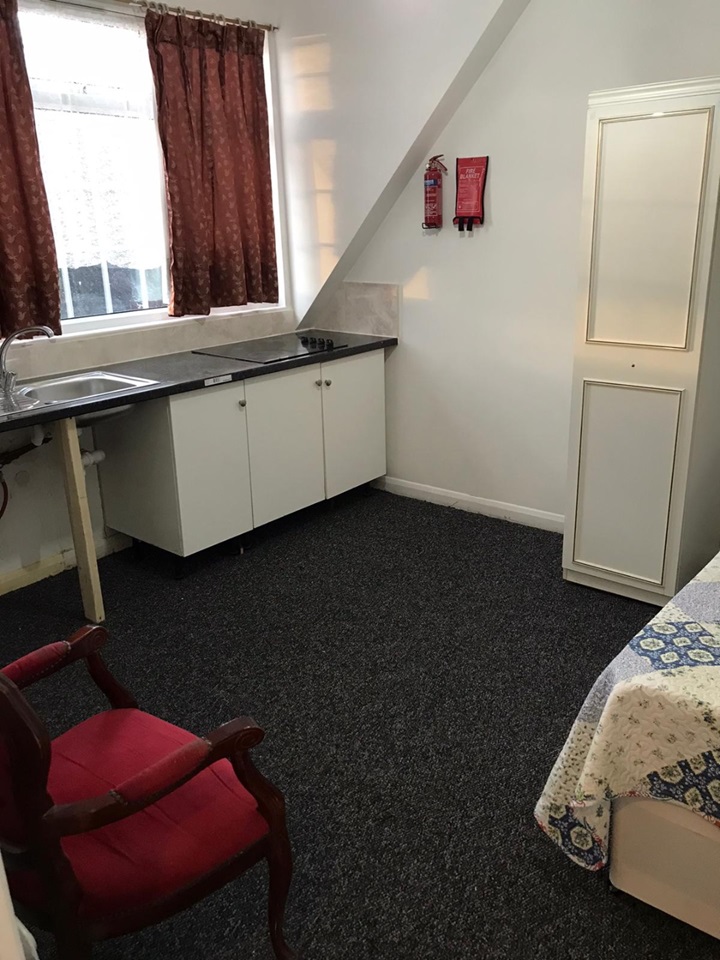 Hounslow Studio Flat, Hounslow, TW3 To Rent Now for £875.00 p/m