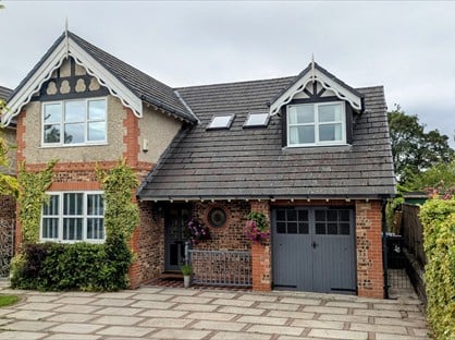 5 Bed Detached House, Lynton Drive, SK6