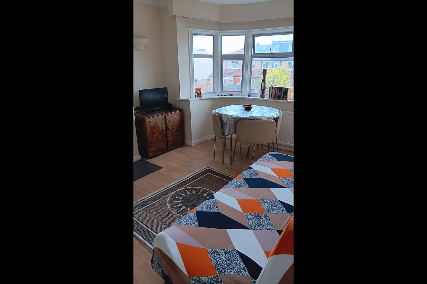 London 2 Bed Flat, Streatham Vale, SW16 To Rent Now for £1,600.00 p/m